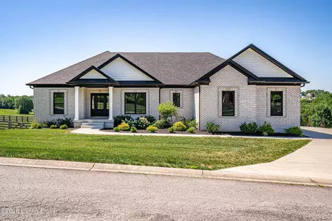 37 Landsdown Ct, Fisherville, KY 40023