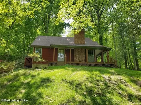 7820 Saint Anthonys Church Rd, Louisville, KY 40214