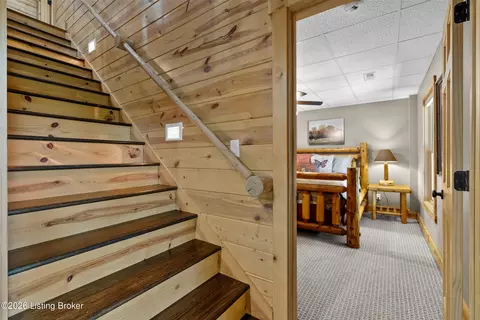 Bedroom - 132 Cypress Ln, Bee Spring, KY 42207 photo 7 of 14