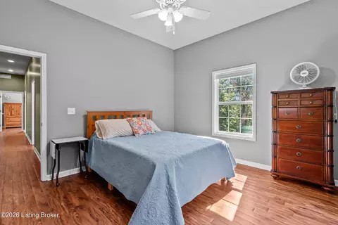 Bedroom - 132 Cypress Ln, Bee Spring, KY 42207 photo 14 of 14