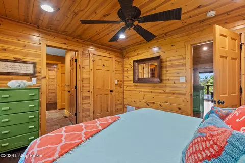 Bedroom - 132 Cypress Ln, Bee Spring, KY 42207 photo 2 of 14