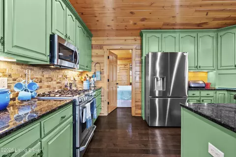 Kitchen - 132 Cypress Ln, Bee Spring, KY 42207 photo 1 of 5