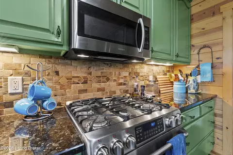 Kitchen - 132 Cypress Ln, Bee Spring, KY 42207 photo 2 of 5