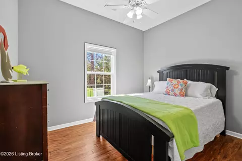 Bedroom - 132 Cypress Ln, Bee Spring, KY 42207 photo 12 of 14