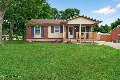 7407 Hallmark Dr, Louisville, KY 40258