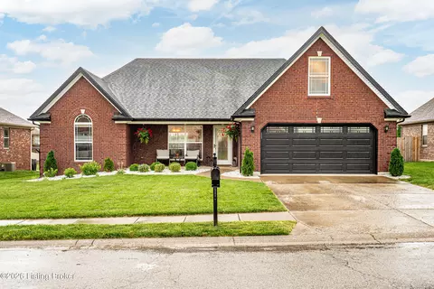 6216 John Wayne Dr, Charlestown, IN 47111