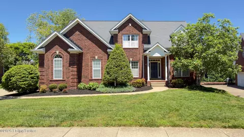3911 Oakleigh Meadow Pl, Louisville, KY 40245