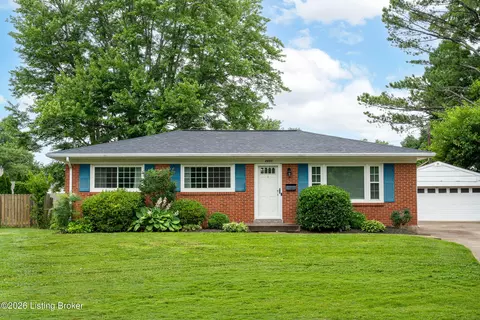 2602 Lynnbrook Ct, Louisville, KY 40220