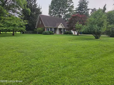 2504 Raven Rd, La Grange, KY 40031