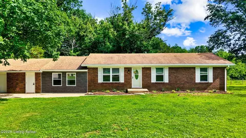 287 Oakridge Dr, Mount Washington, KY 40047