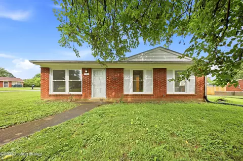 2701 Cranston Dr, Jeffersontown, KY 40299