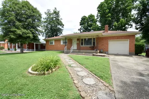 3237 Greendale Dr, Louisville, KY 40216
