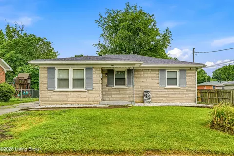 11709 Mahogany Dr, Louisville, KY 40272
