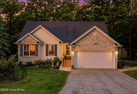 67 Cardinal Point Rd, Brandenburg, KY 40108