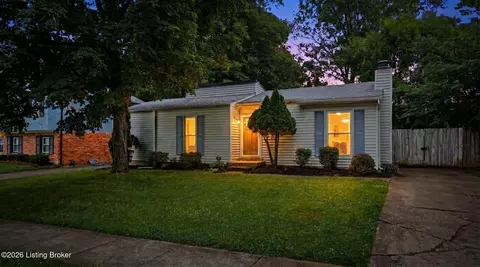 9211 Marse Henry Dr, Jeffersontown, KY 40299