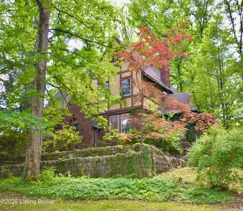326 E Kenwood Dr, Louisville, KY 40214