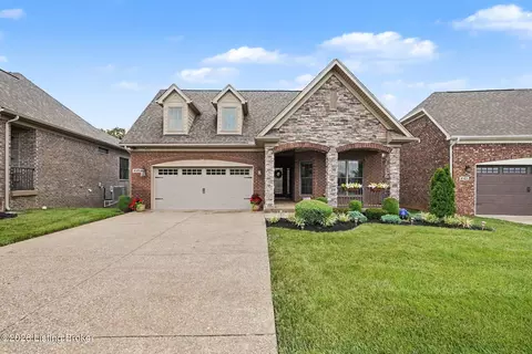 2105 Centurion Way, Louisville, KY 40245