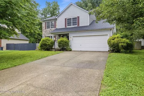 6714 Brook Bend Way, Louisville, KY 40229