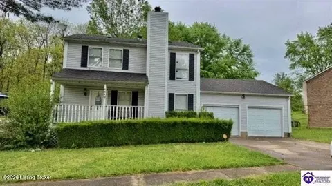 1010 Scenic Dr, Radcliff, KY 40160