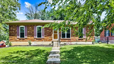 8801 Mc Kenna Way, Louisville, KY 40291
