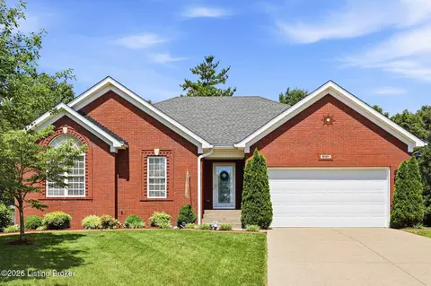 8501 Quebec Ct, Louisville, KY 40228