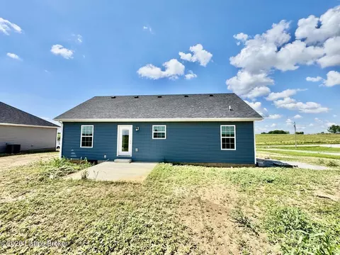 Exterior - 1574 Old Perryville Loop, Springfield, KY 40069 photo 2 of 4