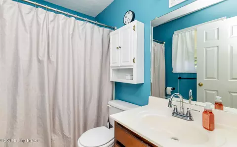 Bath - 181 Eathan Ct, Mount Washington, KY 40047 photo 1 of 8