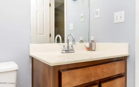 Bath - 181 Eathan Ct, Mount Washington, KY 40047 photo 7 of 8