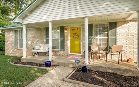 Exterior - 181 Eathan Ct, Mount Washington, KY 40047 photo 3 of 8