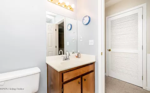Bath - 181 Eathan Ct, Mount Washington, KY 40047 photo 6 of 8
