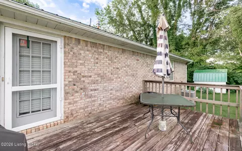 Exterior - 181 Eathan Ct, Mount Washington, KY 40047 photo 7 of 8