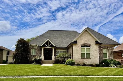 3504 Meadow Bluff Way, Louisville, KY 40245