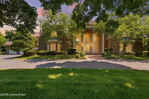 25 Poplar Hill Rd, Louisville, KY 40207