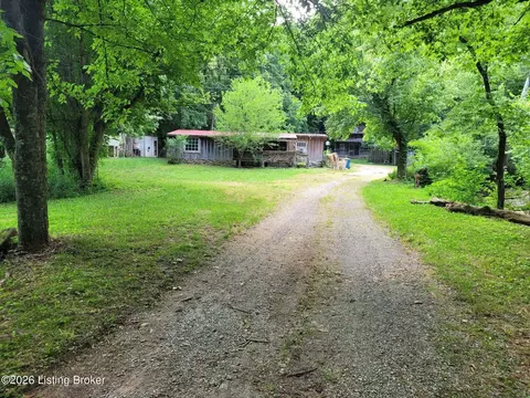 1010 N Spillman Ln, Milton, KY 40045