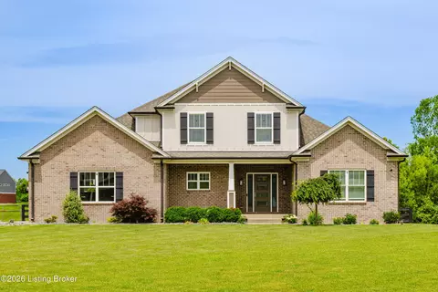 1206 Summit Parks Dr, La Grange, KY 40031