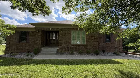998 Royal Oak Dr, Bardstown, KY 40004