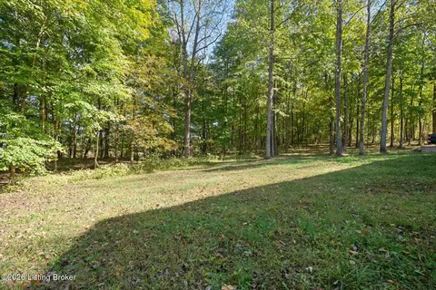 Exterior - 140 Cochise Rd, Cub Run, KY 42729 photo 4 of 11