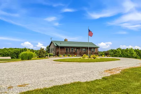 1572 Ashes Creek Ln, Bloomfield, KY 40008