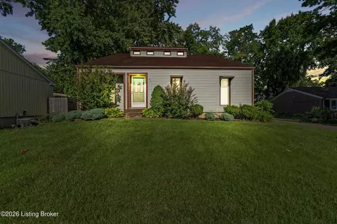4711 Jolynn Dr, Jeffersontown, KY 40299