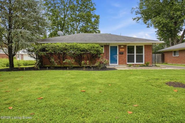 3124 Dogwood Dr, Louisville, KY 40220