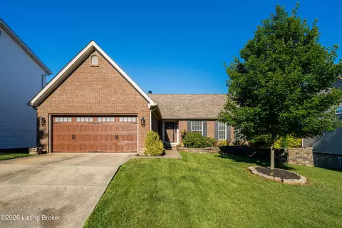 10702 Copper Ridge Dr, Louisville, KY 40241