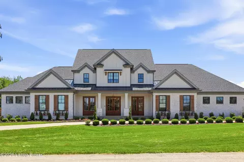 9302 Deepa Dr, Prospect, KY 40059