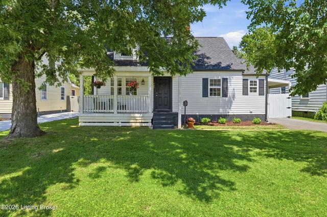 427 Harris Pl, Louisville, KY 40222