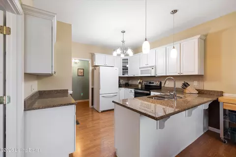 Kitchen - 75 Magnolia Ct, Pendleton, KY 40055 photo 2 of 2