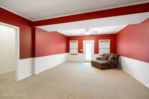 Living - 75 Magnolia Ct, Pendleton, KY 40055 photo 4 of 4