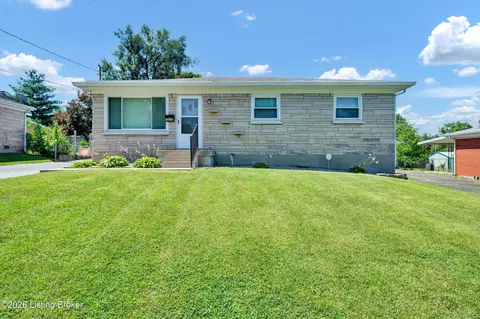 5210 Woodhill Ln, Louisville, KY 40219