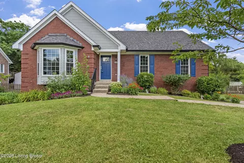 9506 Poplar Hill Dr, Crestwood, KY 40014