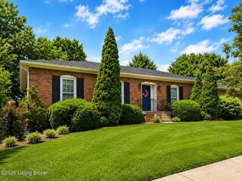 8909 Blossom Ln, Louisville, KY 40242