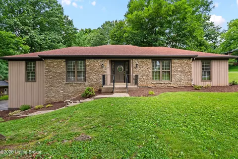 6805 Falls Creek Rd, Louisville, KY 40241