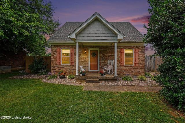 111 Dogwood Dr, Mount Washington, KY 40047